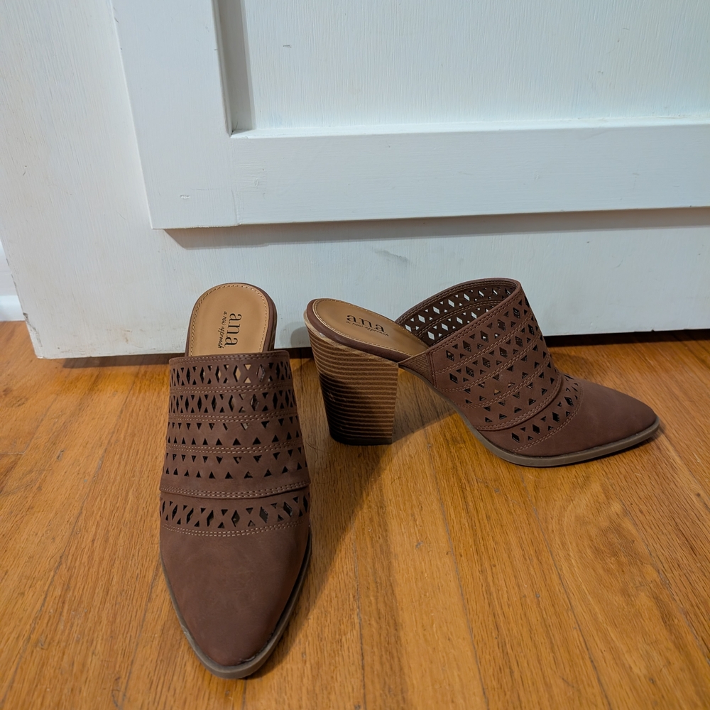 a.n.a Khaki Brown Women's Mules
